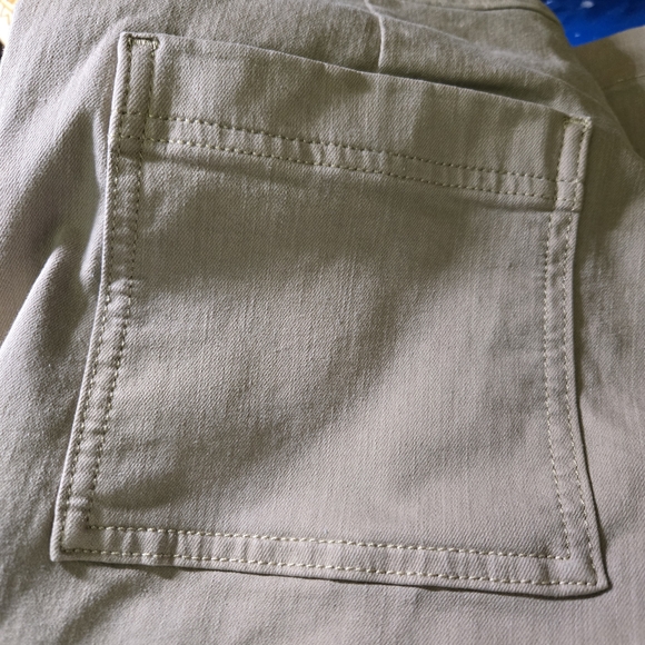 Simply Vera Vera Wang Sailor-Style Stretch Denim Wide Leg Crop Pants - Size 8 - Picture 7 of 9